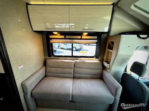 2017 Thor Gemini 23TB RV Photo 2