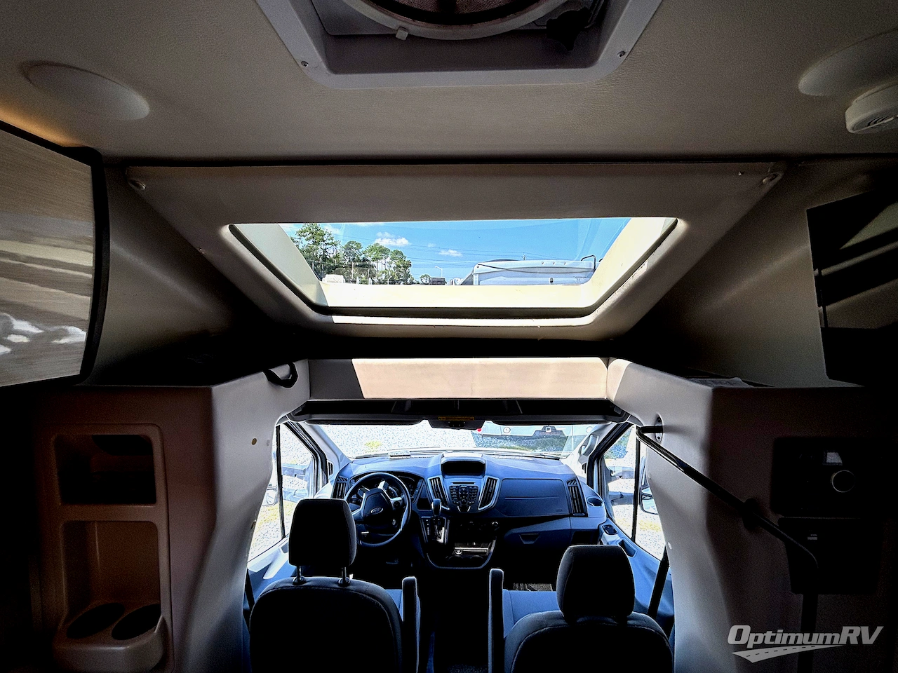 2017 Thor Gemini 23TB Photo 12