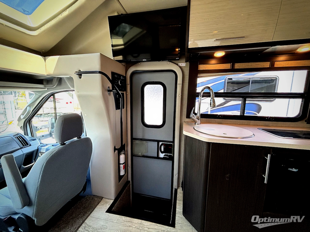 2017 Thor Gemini 23TB Photo 13