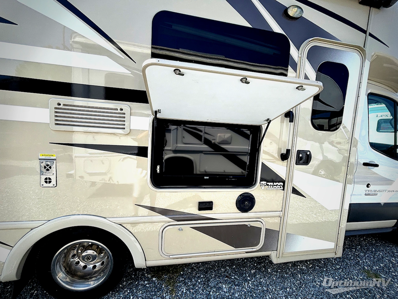 2017 Thor Gemini 23TB Photo 2