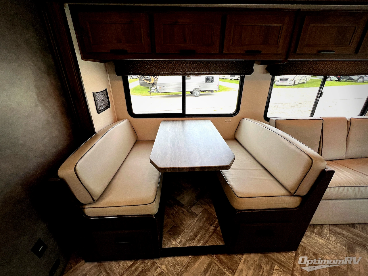 2022 Forest River Sunseeker LE 2850SLE Ford Photo 9