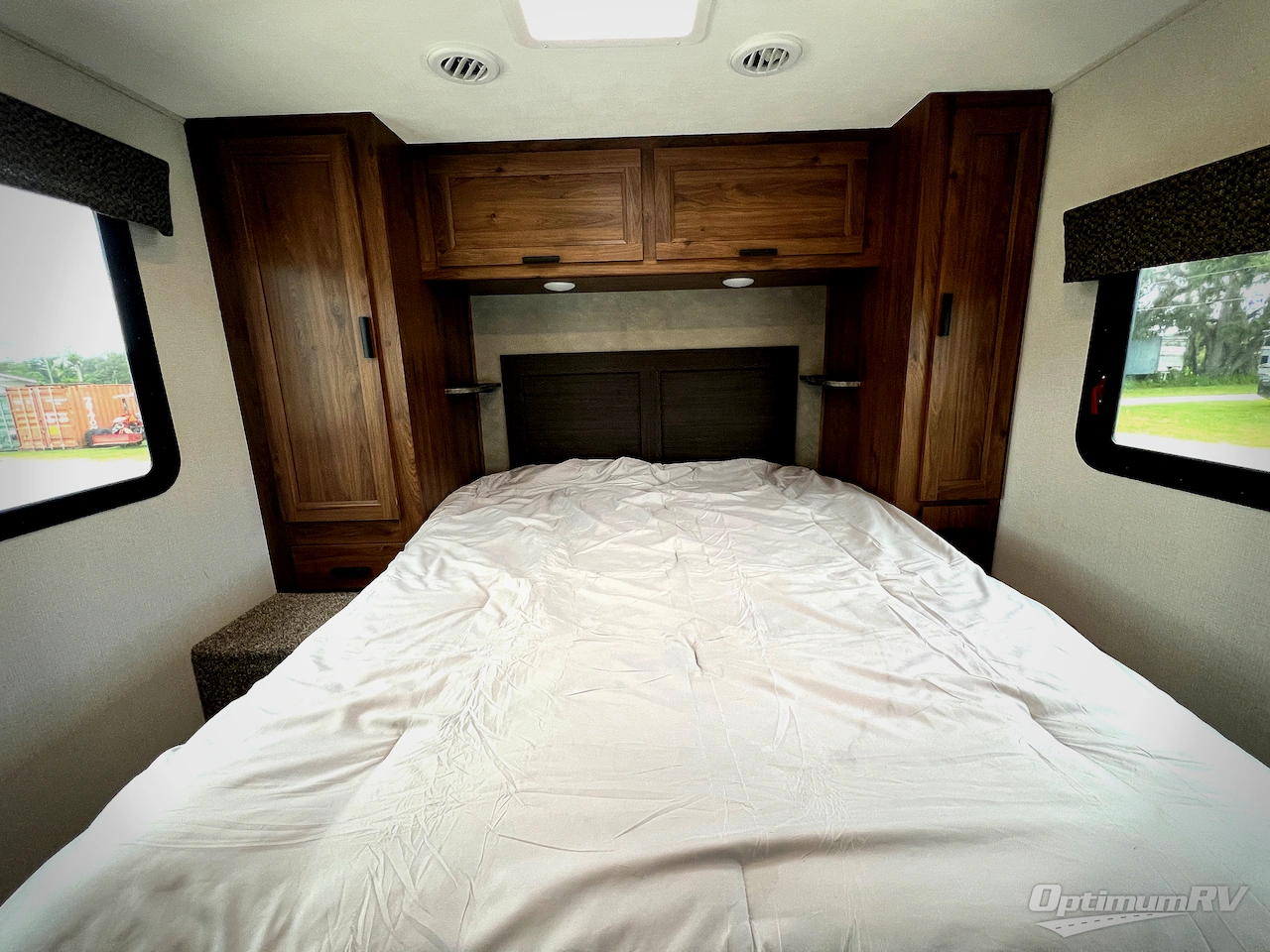 2022 Forest River Sunseeker LE 2850SLE Ford Photo 15