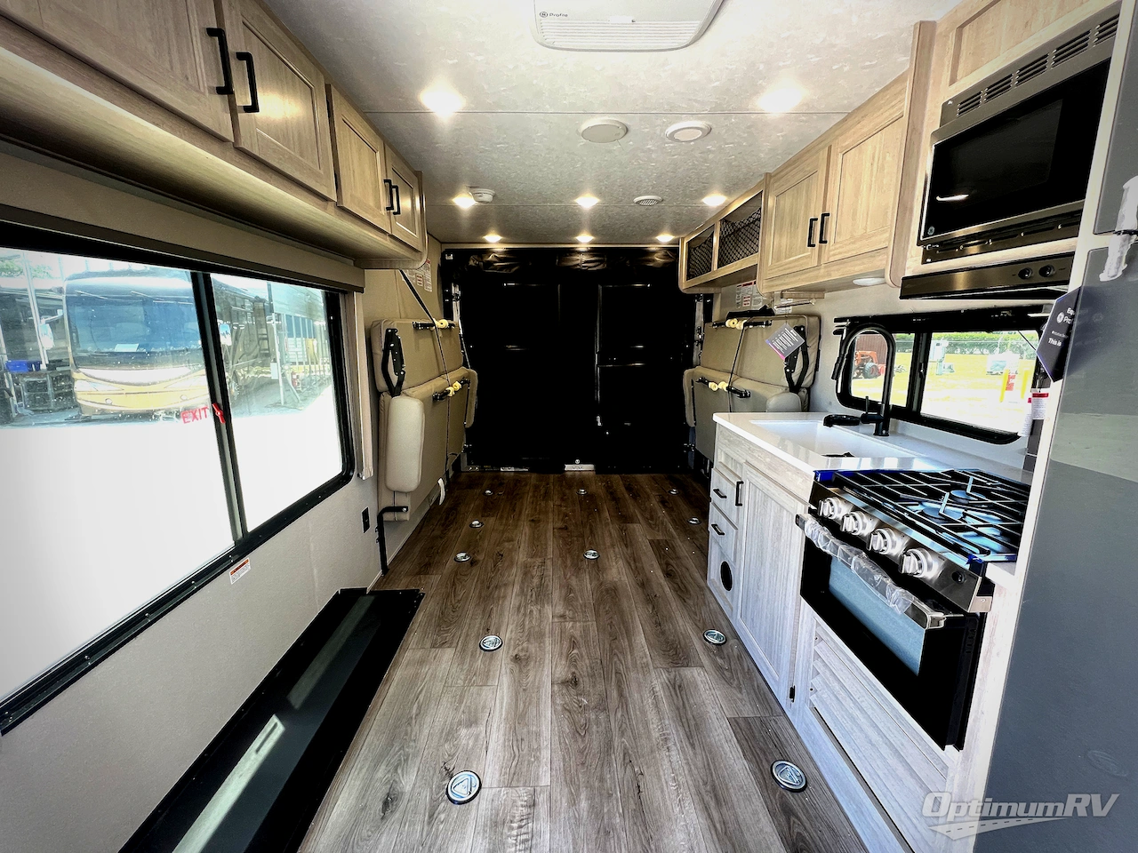 2026 Coachmen Catalina Trail Blazer 26TH Photo 4