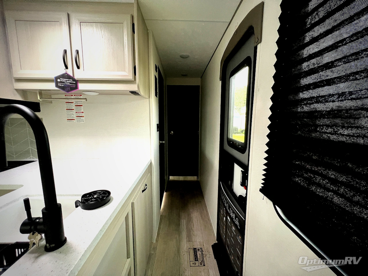 2027 Coachmen Catalina Legacy Edition 283RNR Photo 14