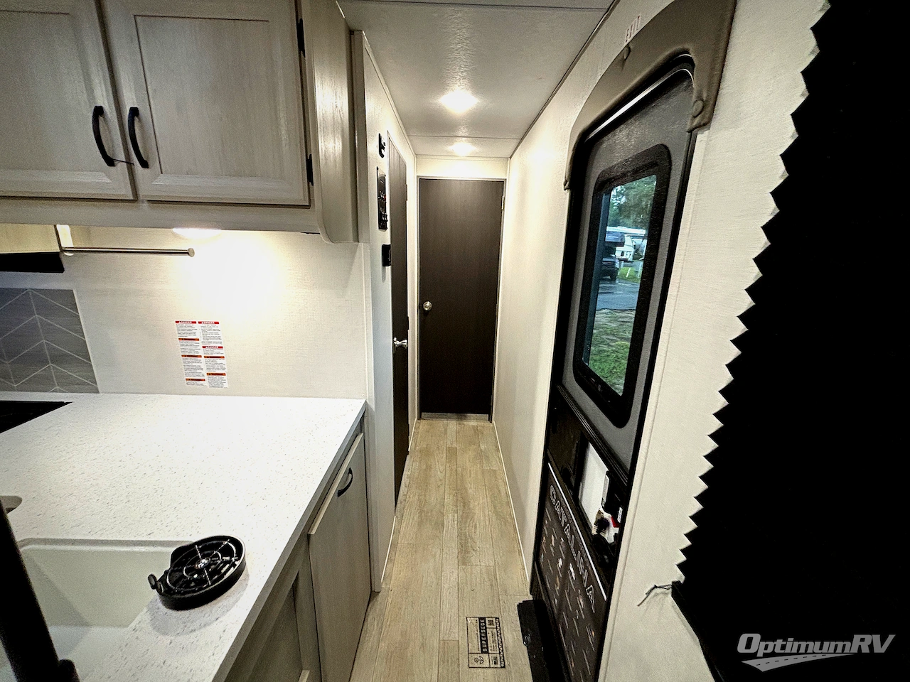 2027 Coachmen Catalina Legacy Edition 283RNR Photo 7