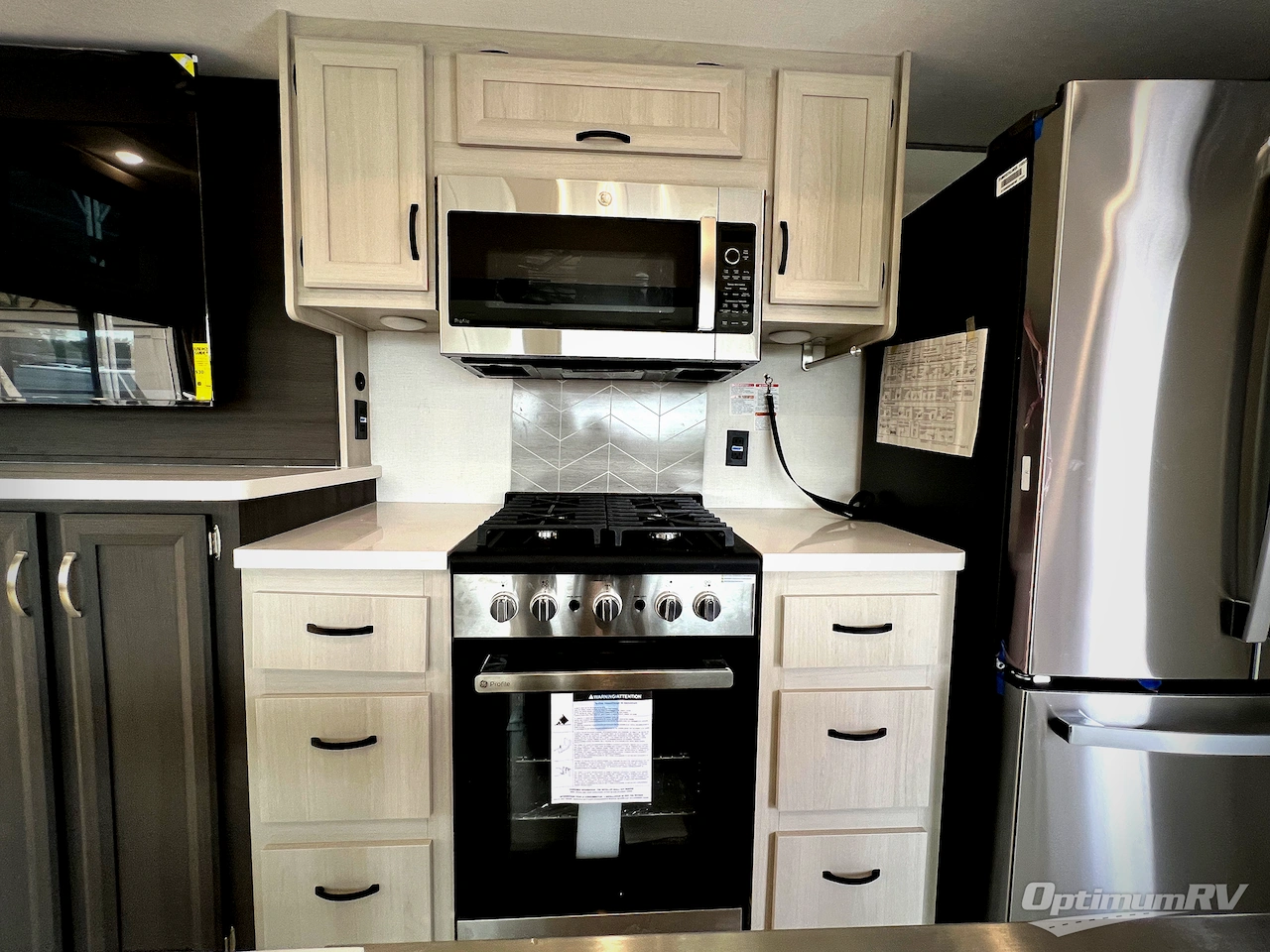 2027 Coachmen Catalina Destination Series 43CONDO Photo 12