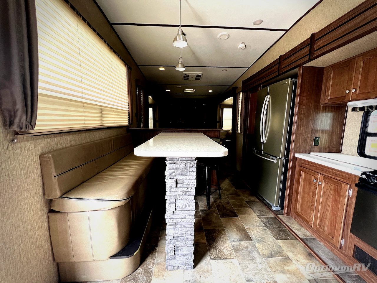 2018 Keystone Sprinter 353 FWDEN Photo 4