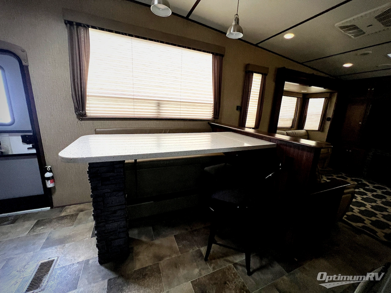 2018 Keystone Sprinter 353 FWDEN Photo 15