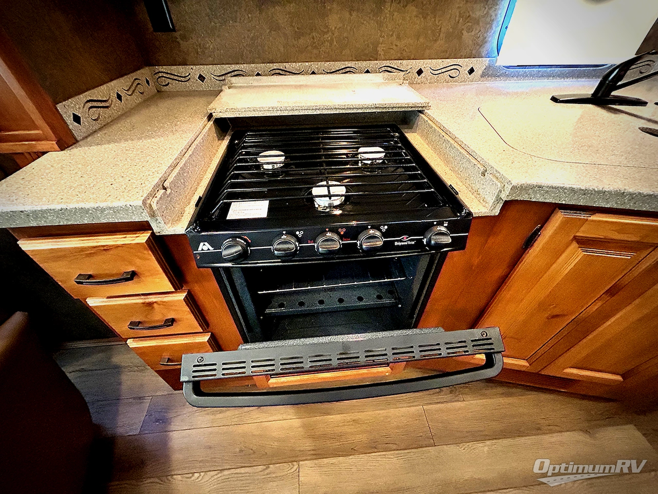 2014 Tiffin Allegro 35 QBA Photo 13
