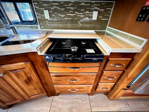 2016 Tiffin Allegro 31 SA RV Photo 3