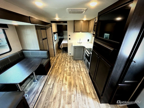 2022 Highland Ridge Range Lite RL241BH RV Photo 2
