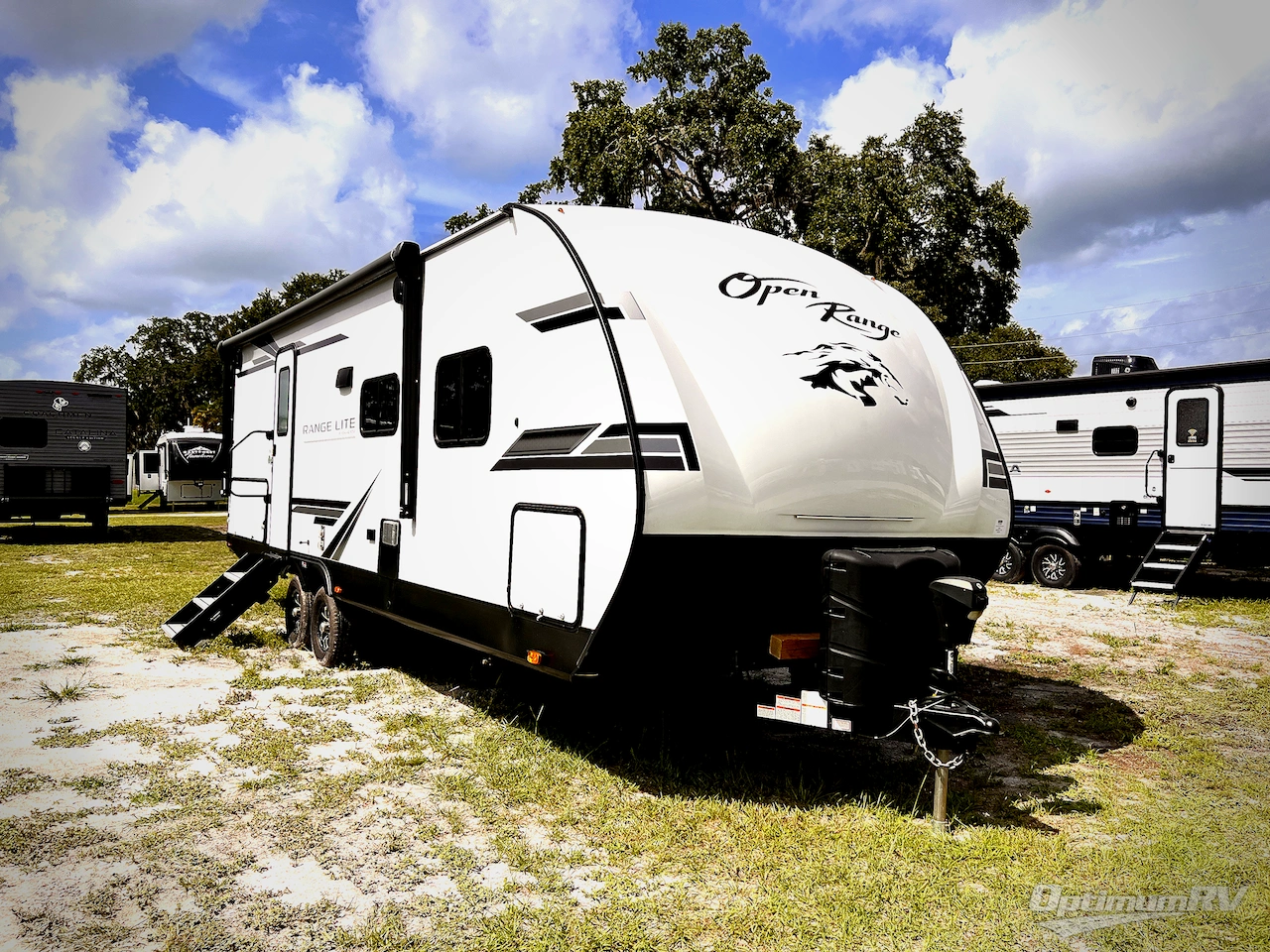 2023 Highland Ridge Range Lite 241BH Photo 1