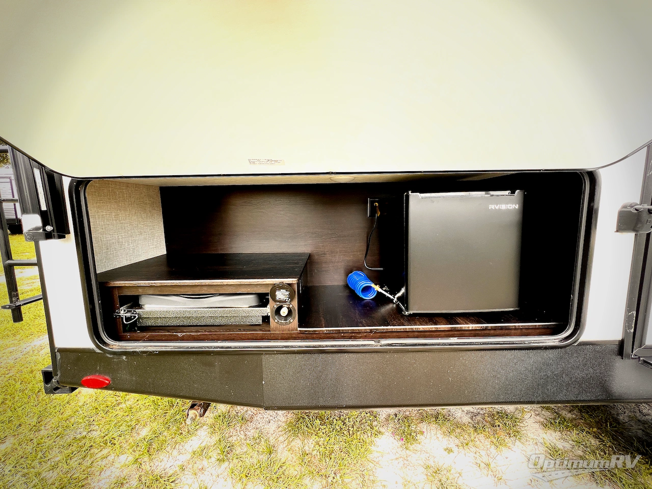 2023 Highland Ridge Range Lite 241BH Photo 4