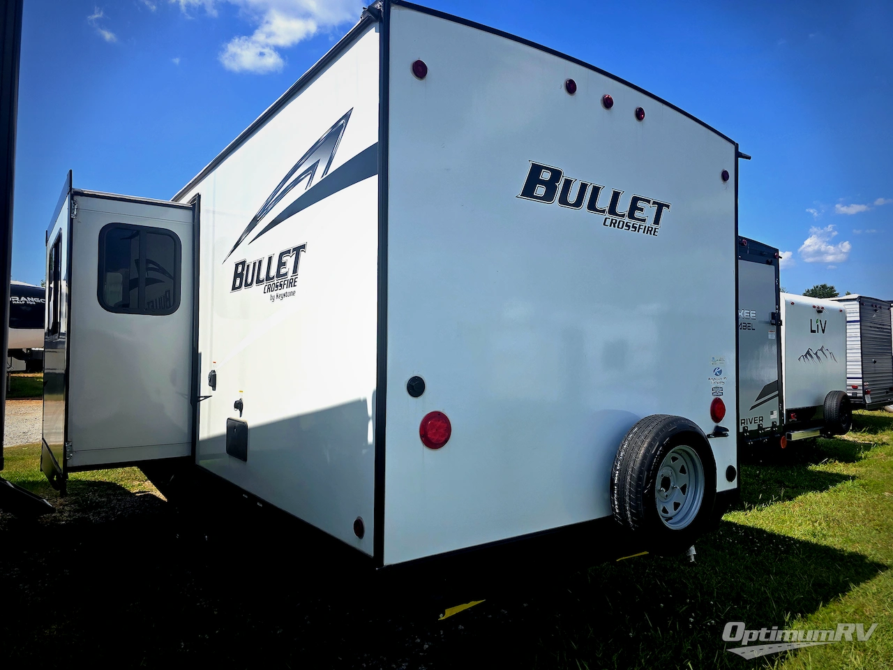 2021 Keystone Bullet Crossfire 2430BH Photo 3