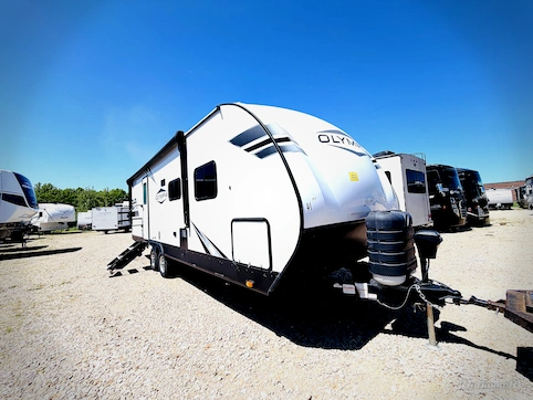 Used 2023 Highland Ridge Range Lite 241BH Featured Photo