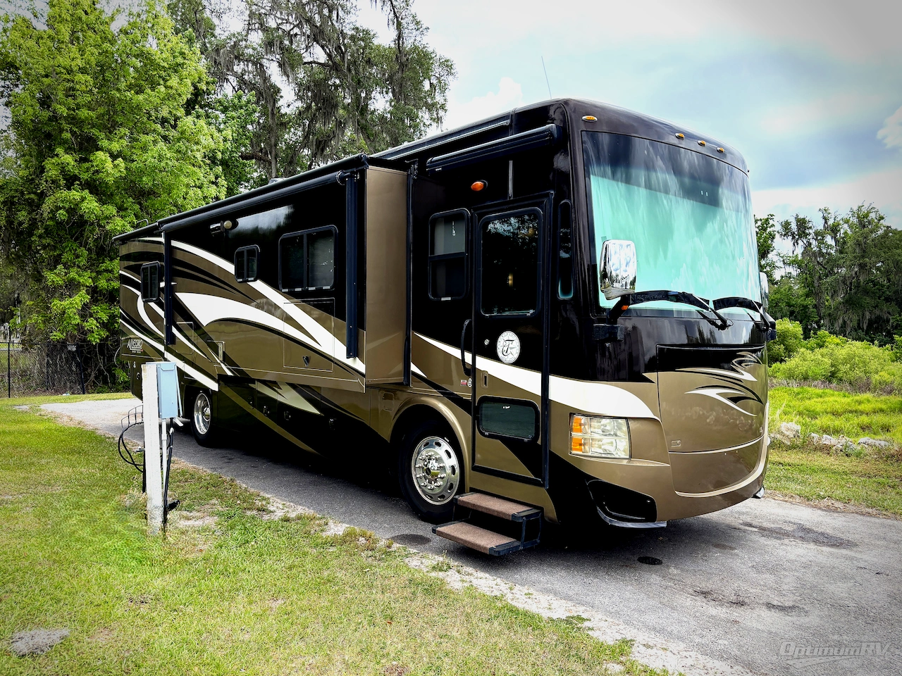 2014 Tiffin Allegro RED 34QFA Photo 1