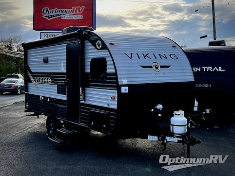 Used 2022 Viking VIKING 17BH Featured Photo