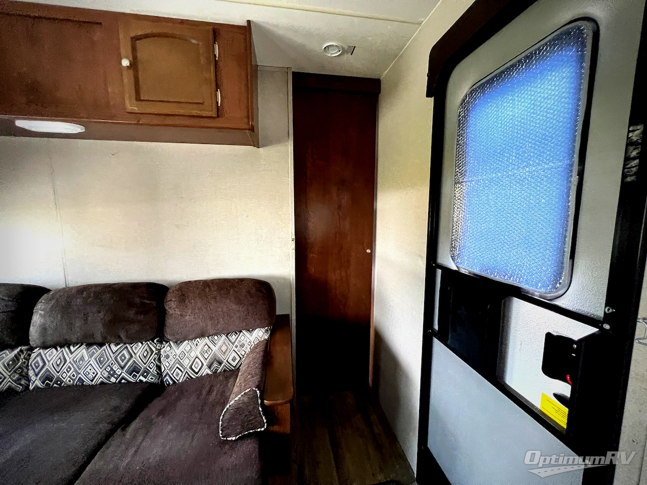 2016 Coachmen Freedom Express 248RBS Photo 15