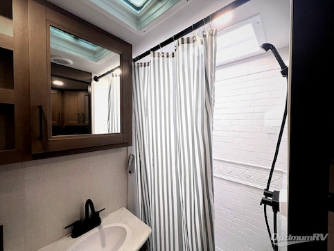 2025 Grand Design Transcend Xplor 25MLX RV Photo 4