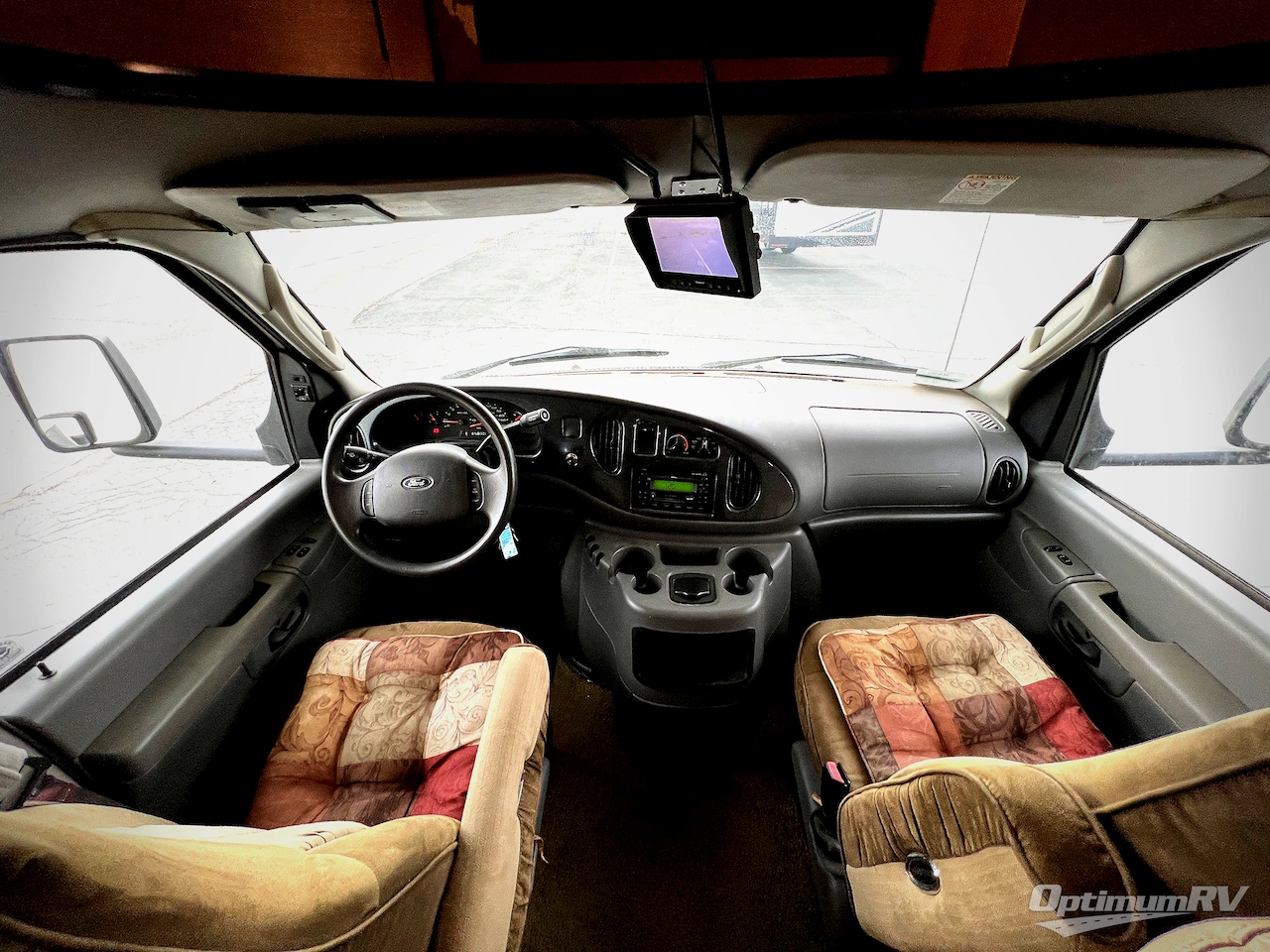 2006 Fleetwood Tioga 31M Photo 7