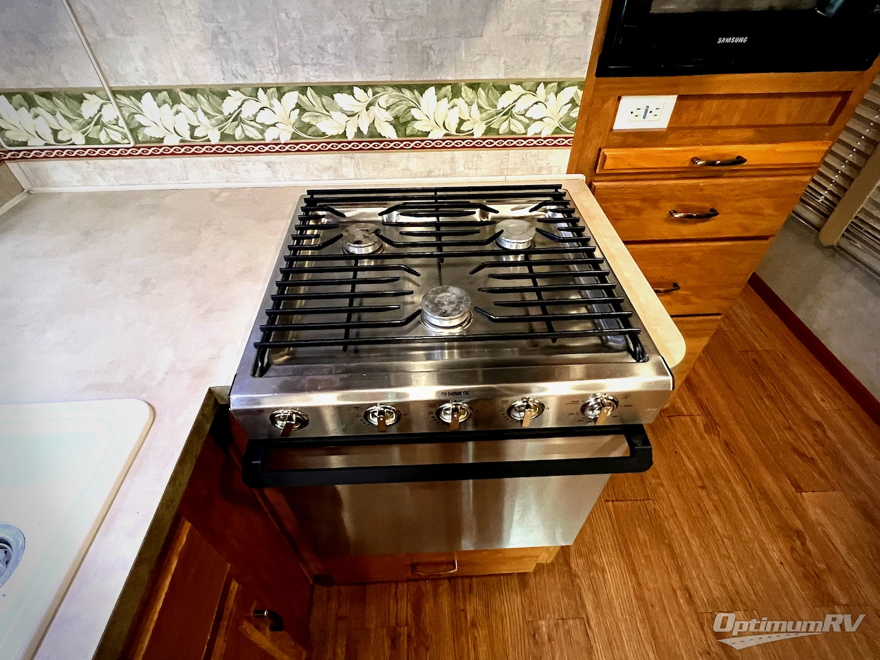 2006 Fleetwood Tioga 31M Photo 18