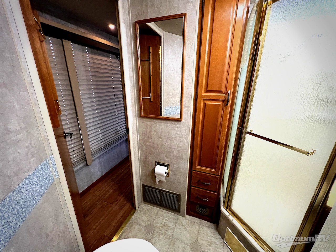 2006 Fleetwood Tioga 31M Photo 29