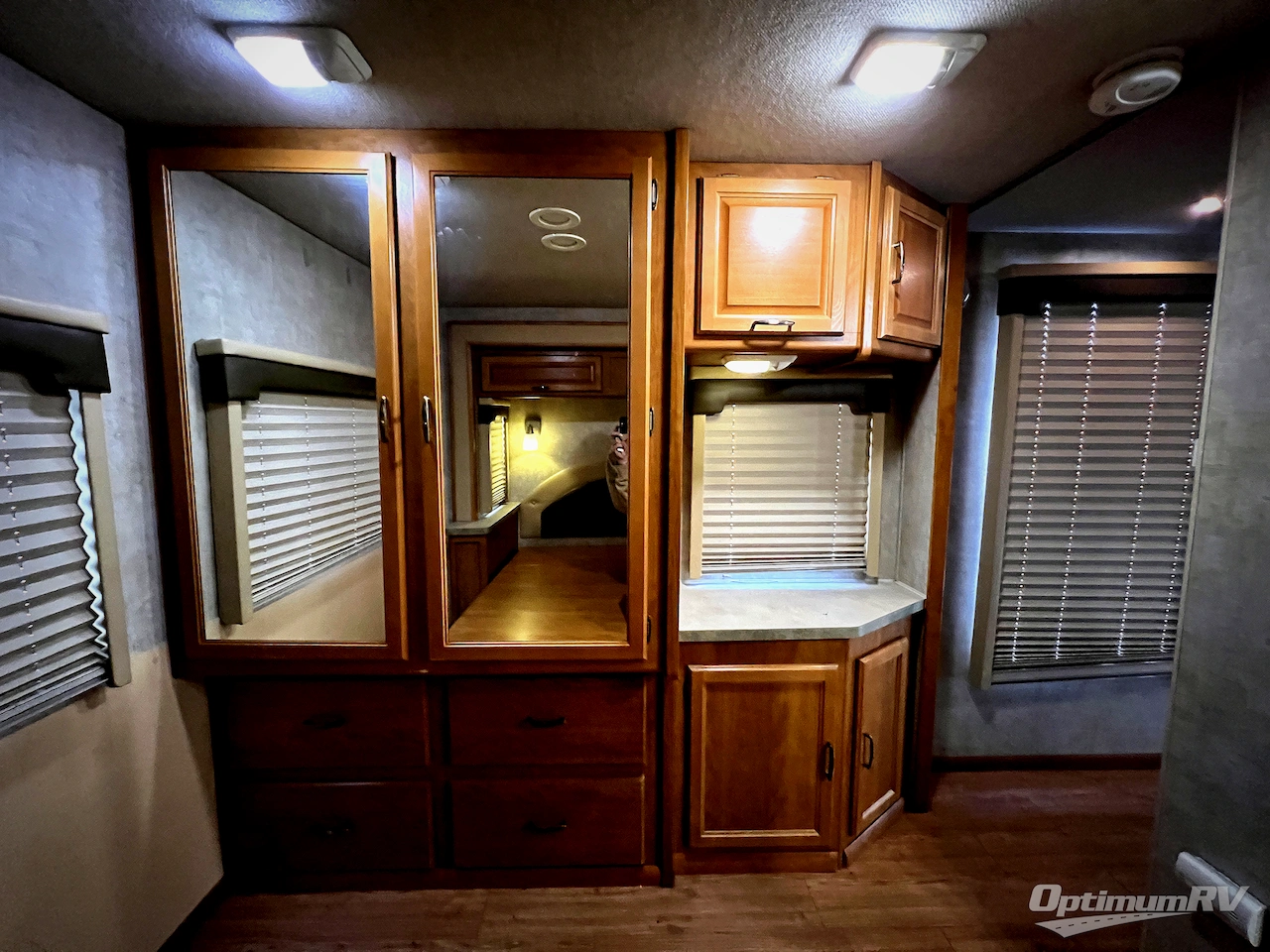 2006 Fleetwood Tioga 31M Photo 34