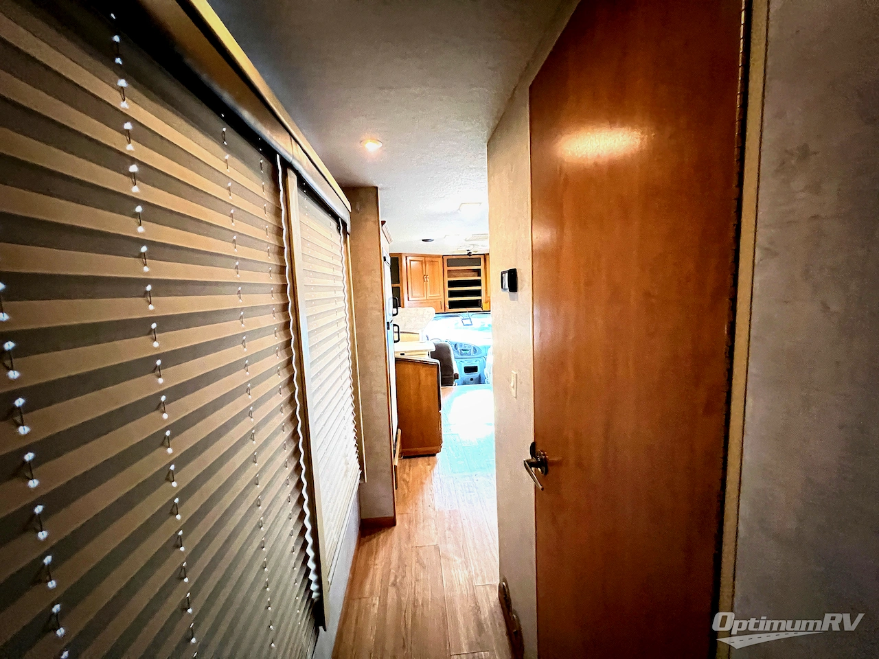 2006 Fleetwood Tioga 31M Photo 37