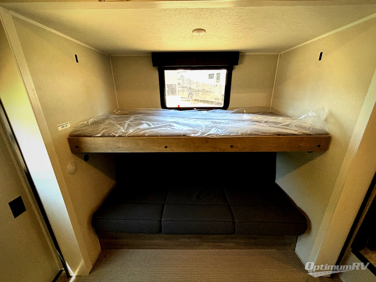 2025 Palomino Puma Destination 429LFT Photo 13