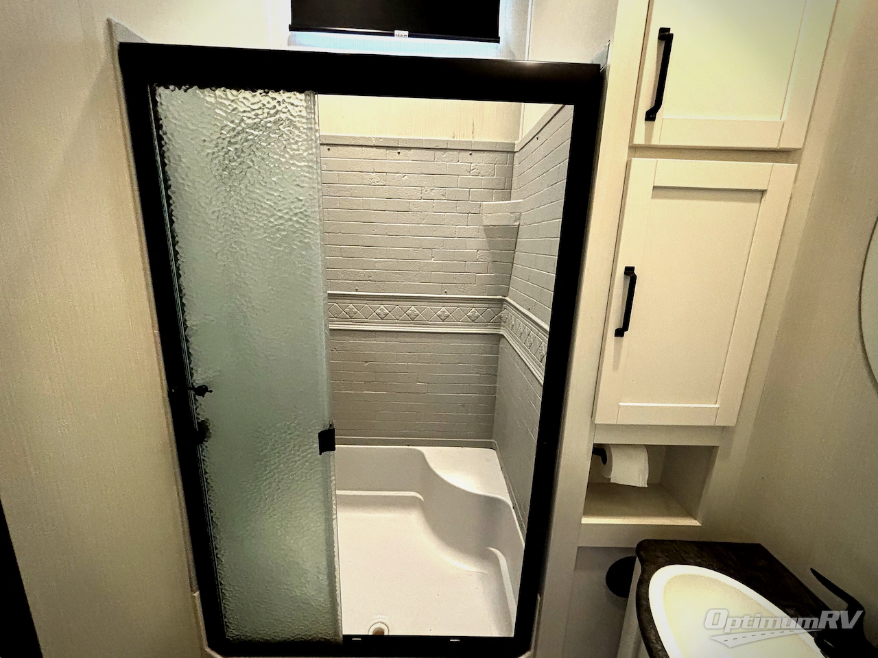 2025 Palomino Puma Destination 429LFT Photo 13