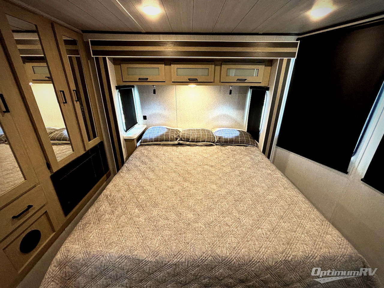 2023 Forest River Salem Grand Villa 42VIEW Photo 8