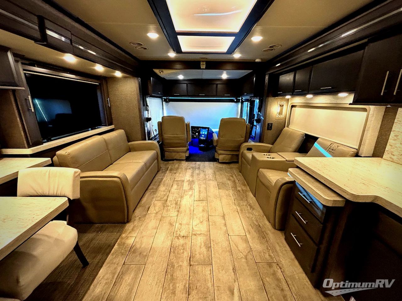 2020 Thor Venetian R40 Photo 5