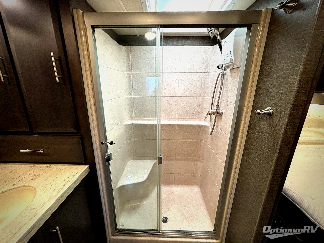 2020 Thor Venetian R40 Photo 21