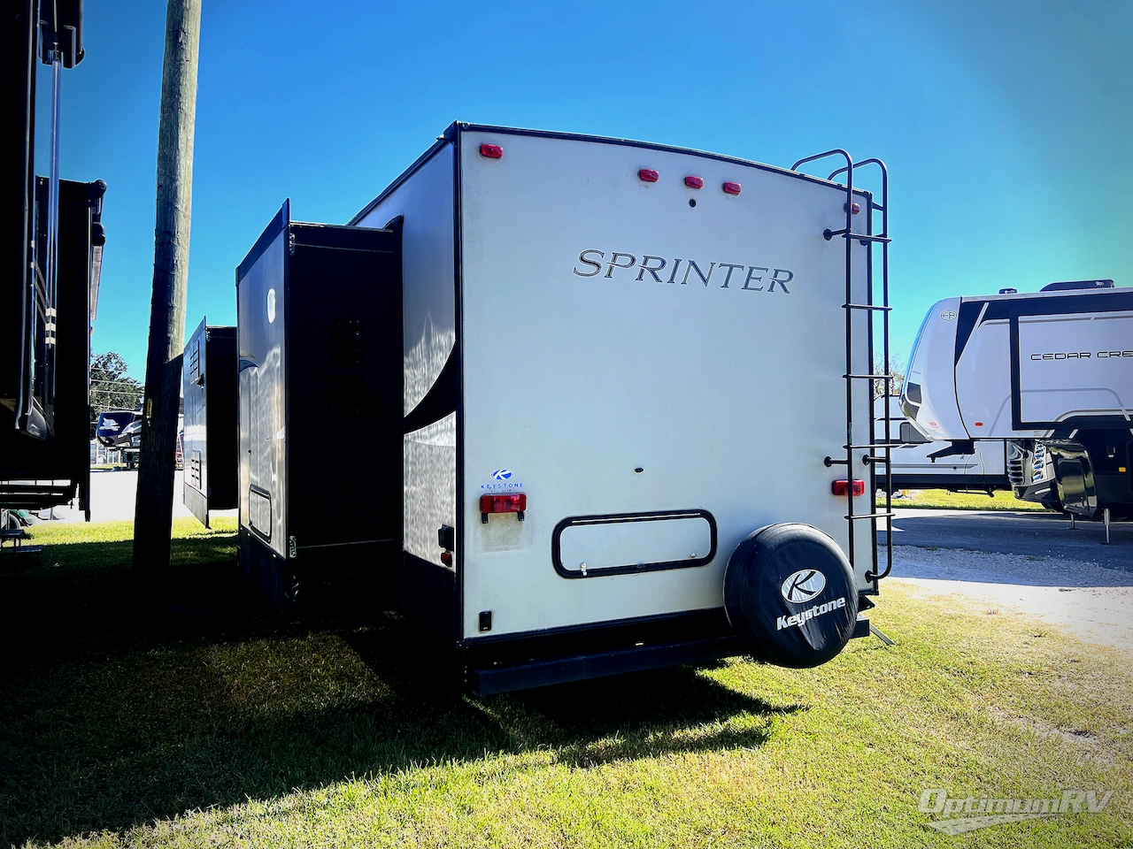 2021 Keystone Sprinter Limited 330KBS Photo 2