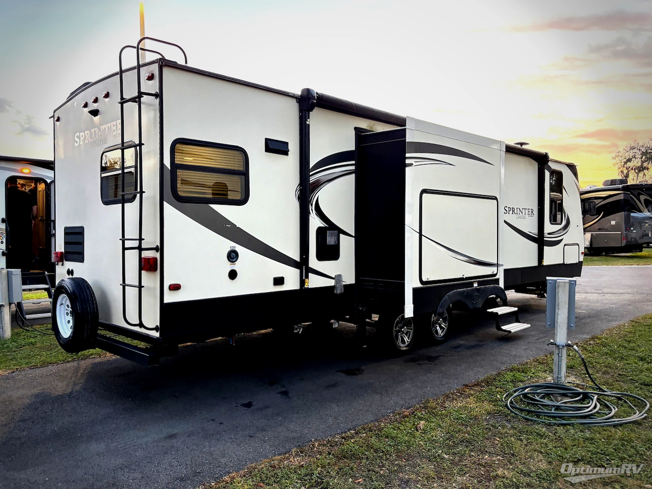2018 Keystone Sprinter 312MLS Photo 2