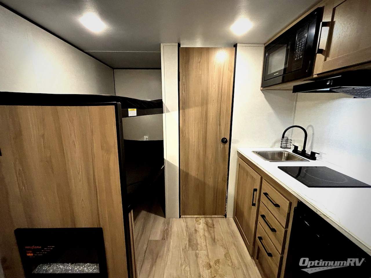 2026 Keystone Coleman 13B Photo 4