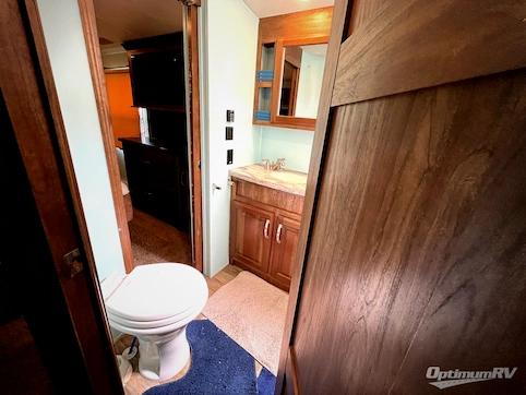 2017 Keystone Montana 3720RL RV Photo 4