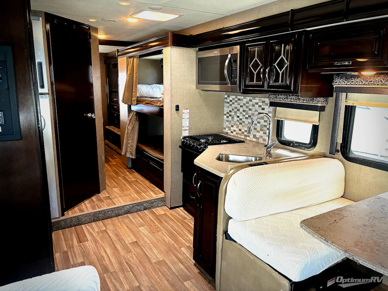 2017 Thor Quantum LF31 Photo 12