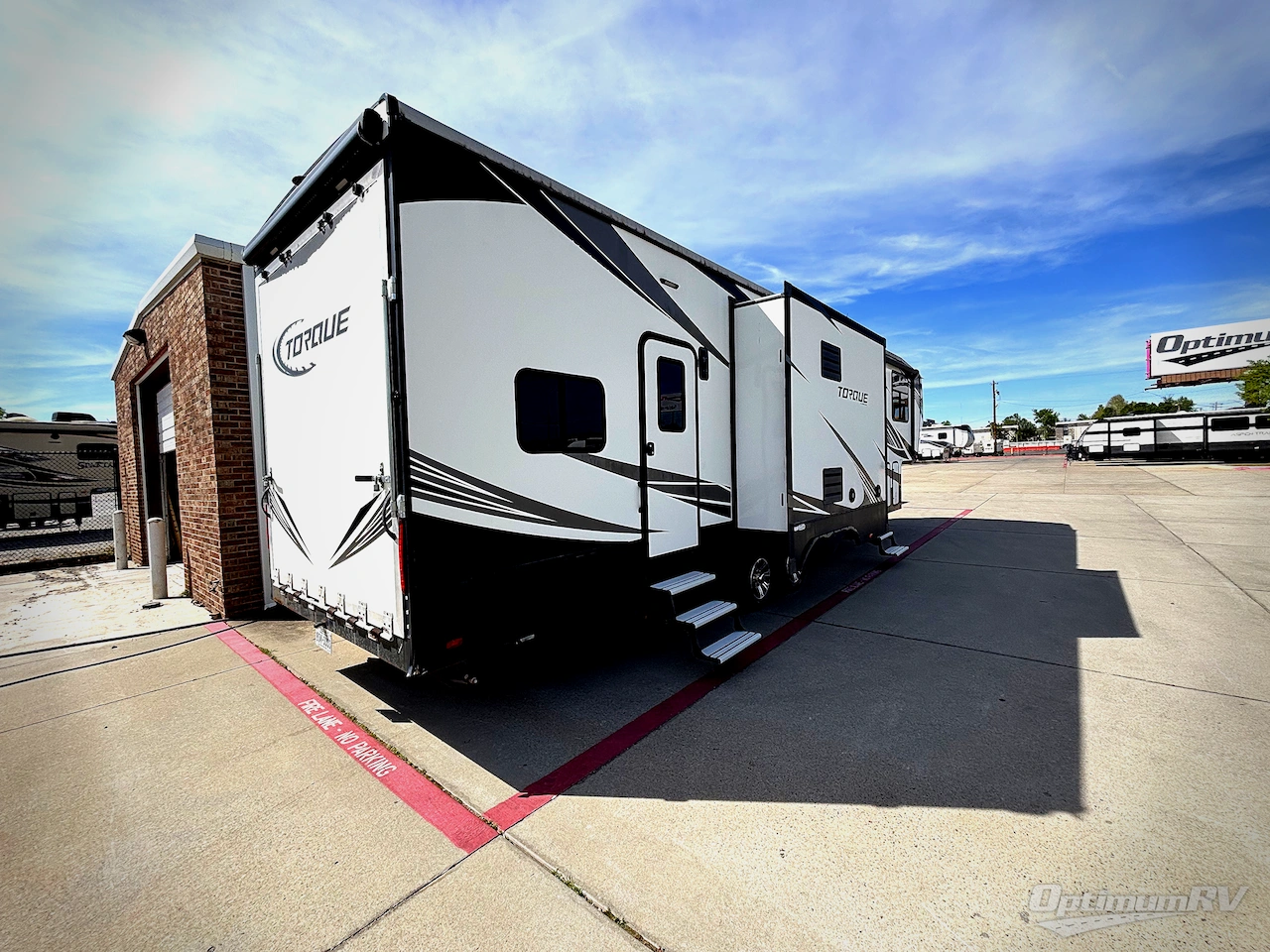 2018 Heartland Torque TQ 325 Photo 2