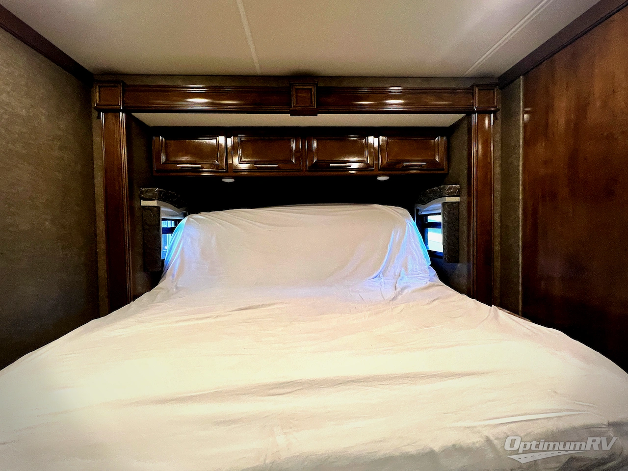 2020 Thor Challenger 37DS Photo 21