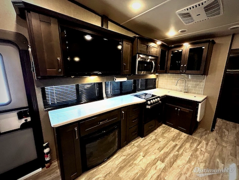 2020 Grand Design Reflection 28BH RV Photo 3