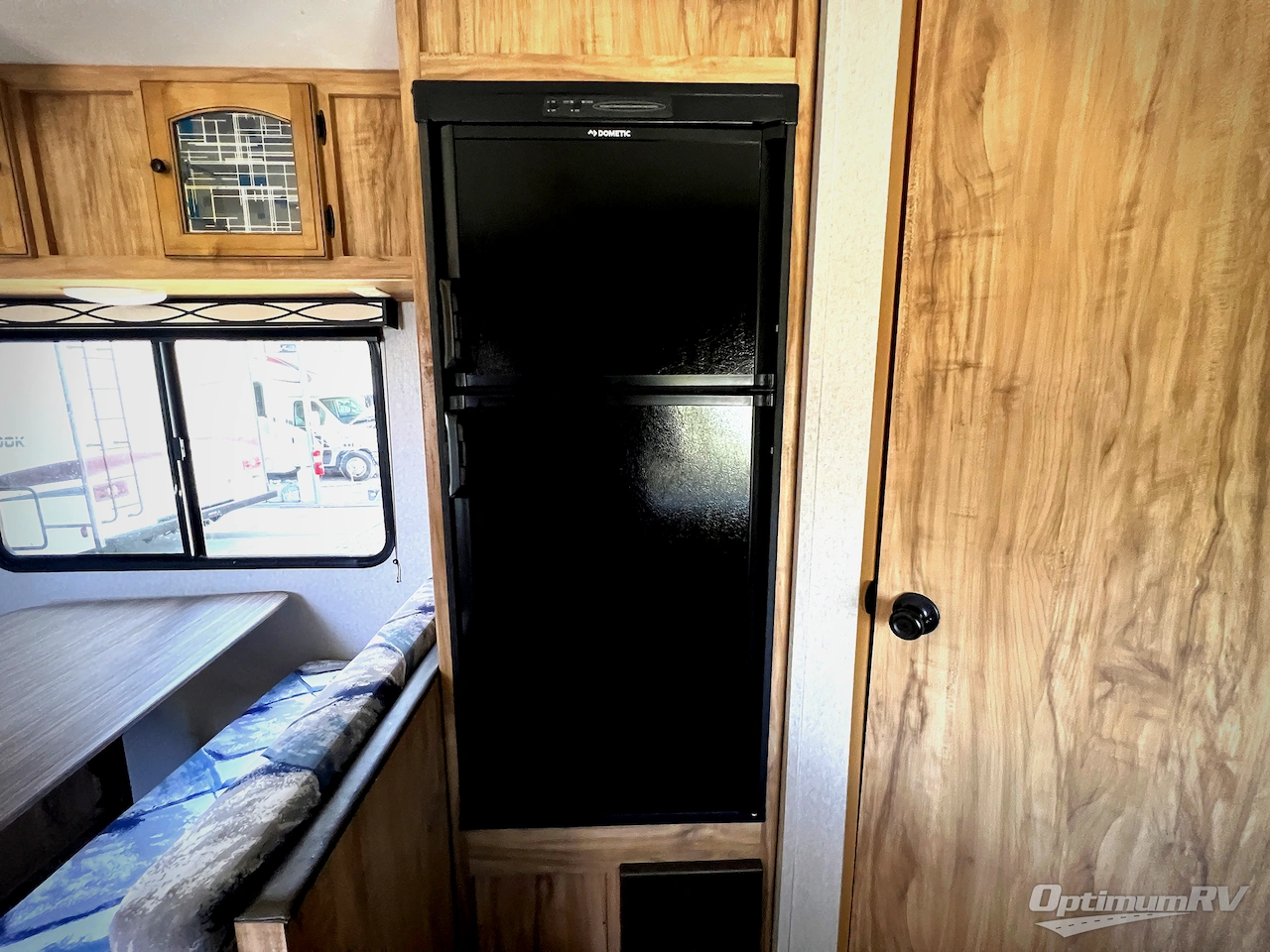 2019 Coachmen Freedom Express Ultra Lite 204RD Photo 10