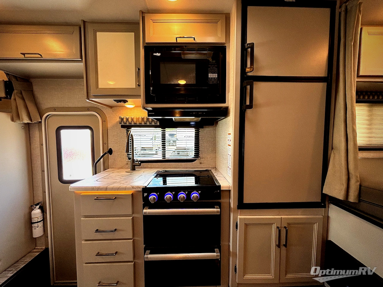 2024 Thor Four Winds 22E Photo 7