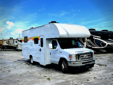 Used 2024 Thor Four Winds 22E Featured Photo