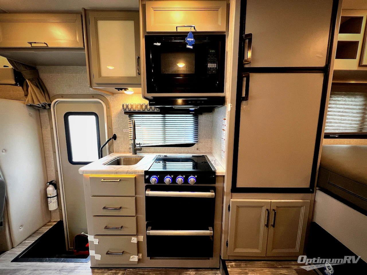 2024 Thor Four Winds 22E Photo 14