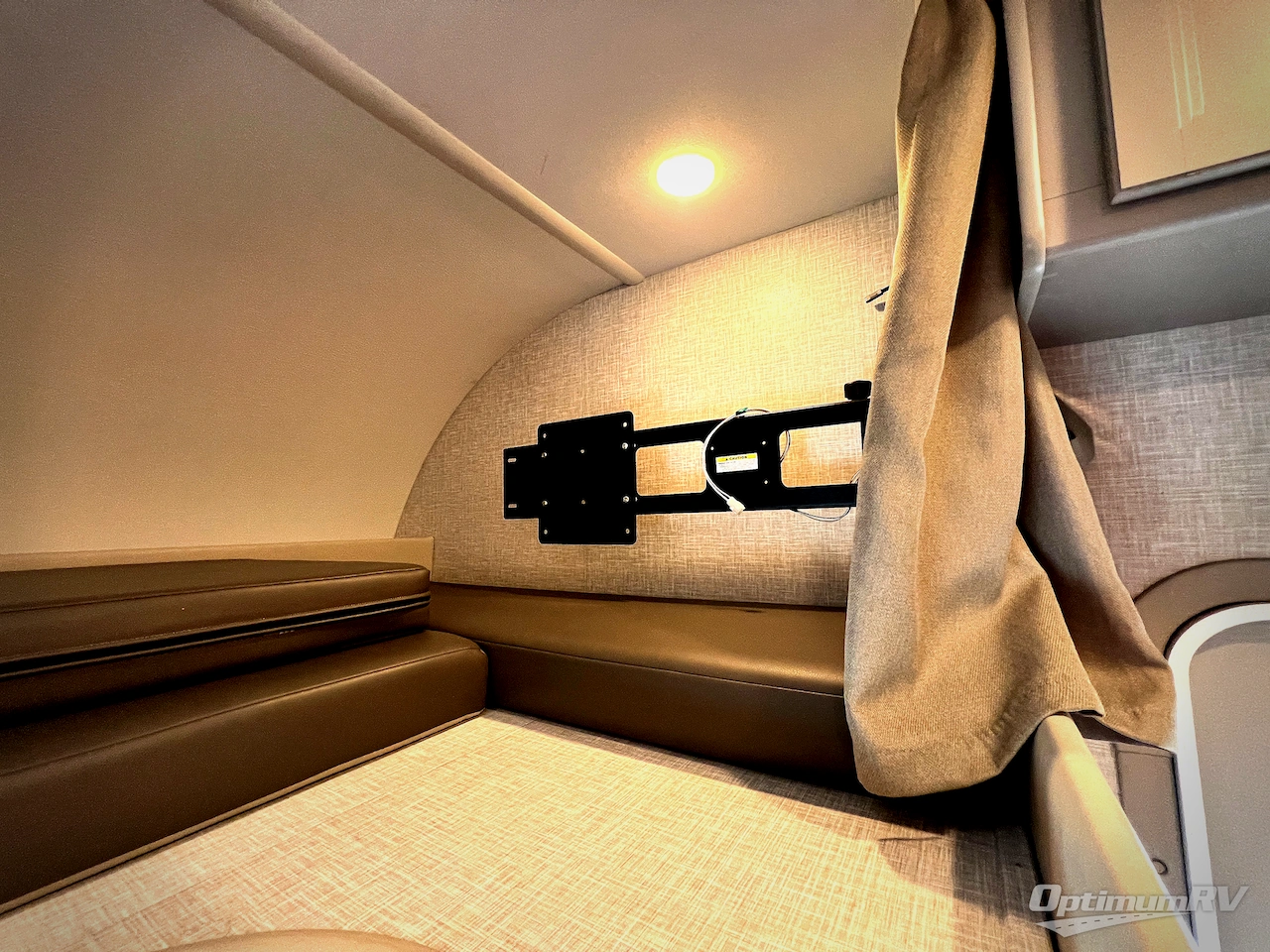 2024 Thor Four Winds 22E Photo 10