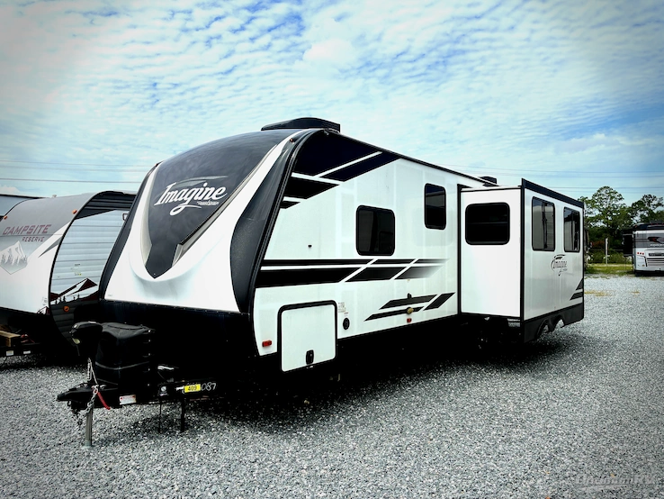 2022 Grand Design Imagine 2910BH RV Photo 1