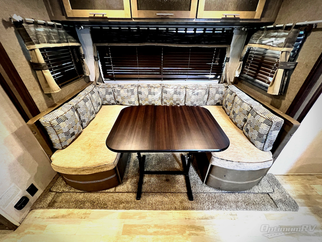 2018 Forest River Surveyor 245BHS Photo 14