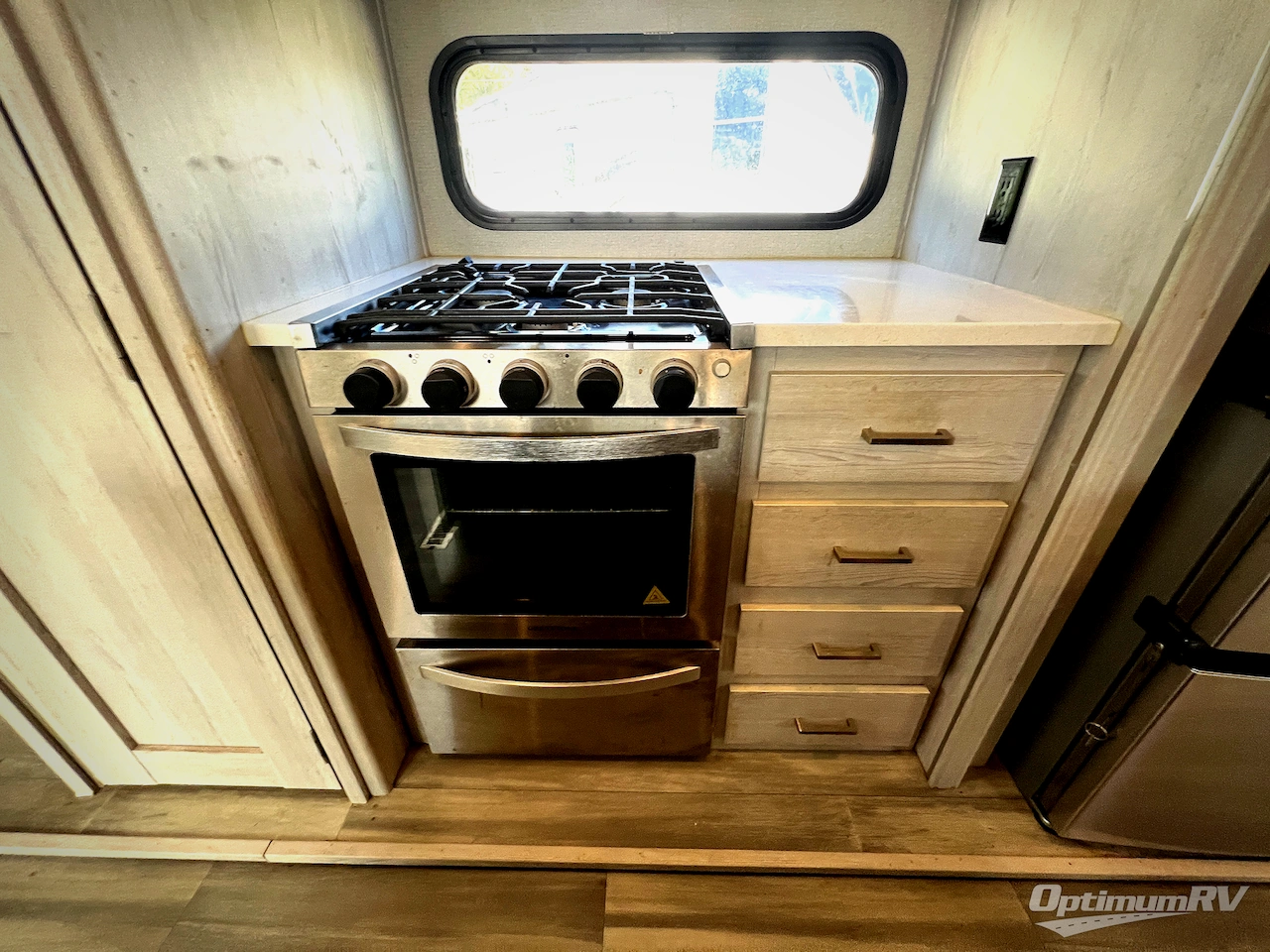 2021 Keystone Sprinter Limited 3160RLS Photo 12