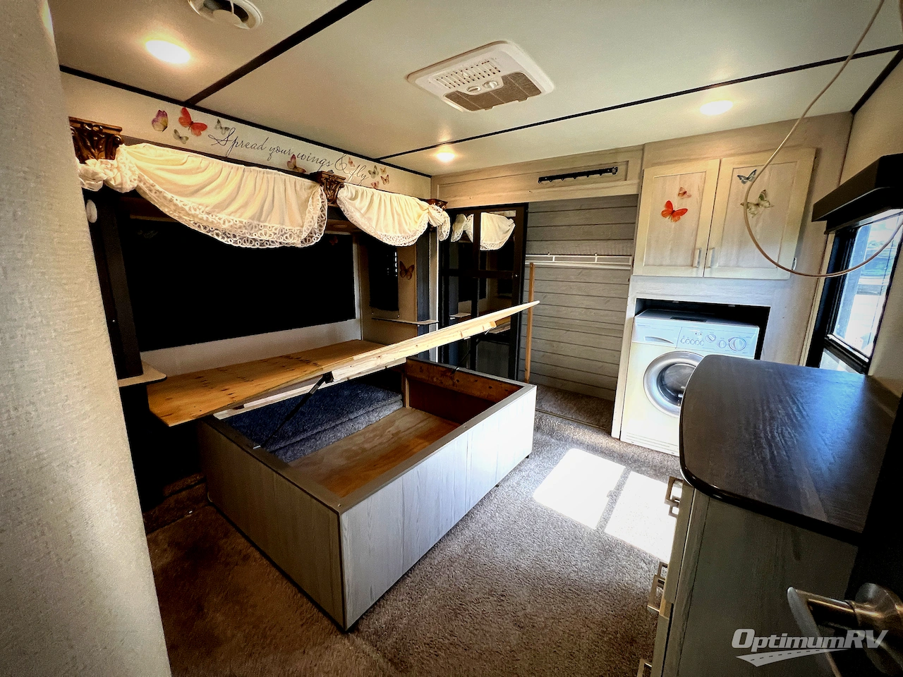 2021 Keystone Sprinter Limited 3160RLS Photo 16